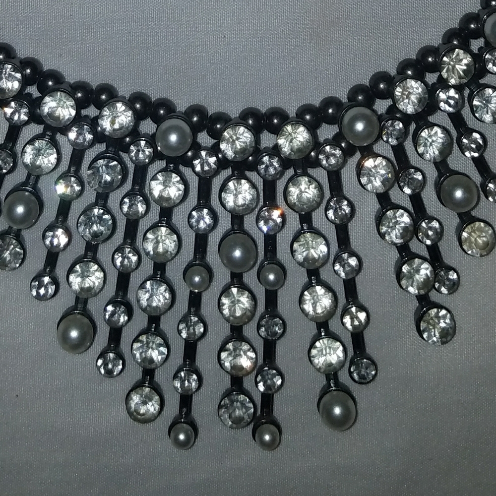 Necklace - Picture 2 of 4